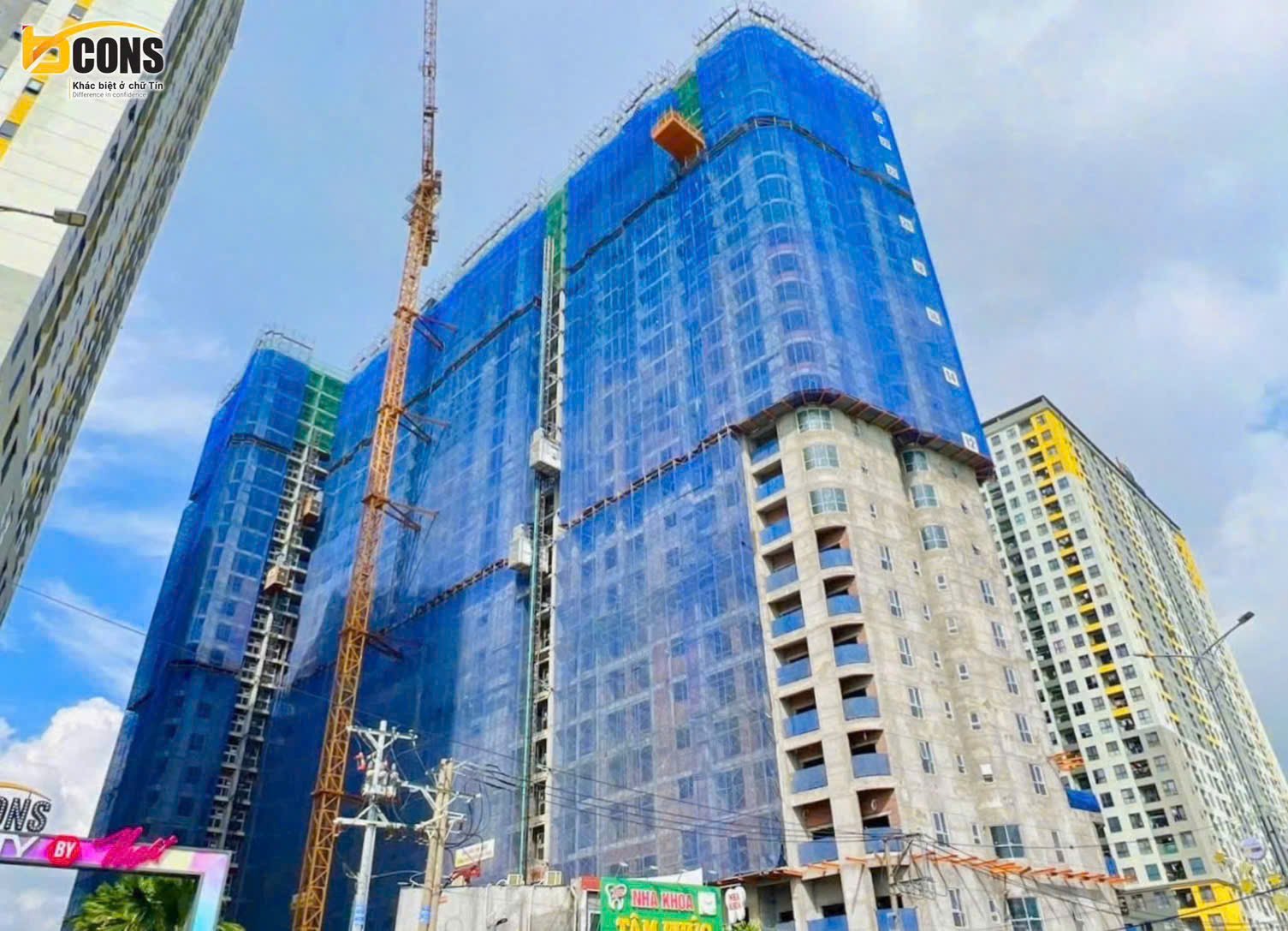 Toàn cảnh tiến độ tháp Green Diamond (Bcons City 2) đang thi công kết cấu lên tầng 27 trong tháng 6/2026.