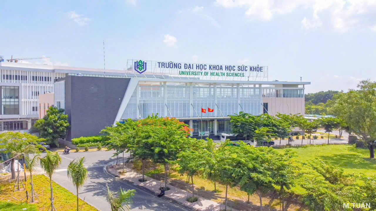 Hình ảnh thực tế hoặc phối cảnh khang trang của Bệnh viện Đại học Khoa học Sức khỏe